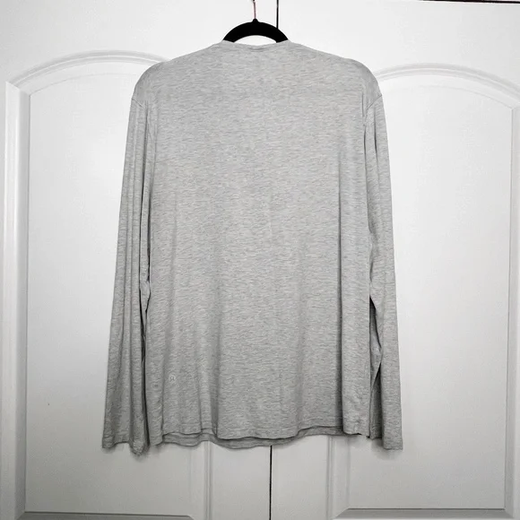 Lululemon 5 Year Basic Long Sleeve Henley shirt Heathered Core Ultra Light Grey - Picture 2 of 6